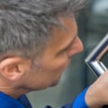 How many locksmith businesses are there in the us?