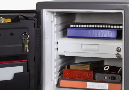 Can locksmith open safe without key?